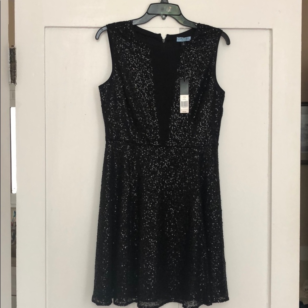Gorgeous party dress!